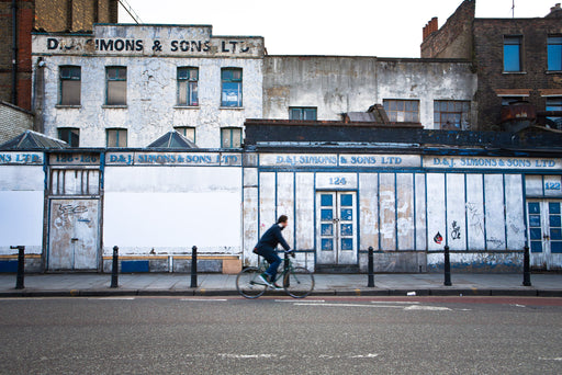 Hackney Road - Altitude Galeria